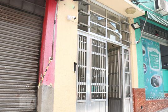 Fachada de kitnet/studio à venda com 1 quarto, 30m² em Aclimação, São Paulo