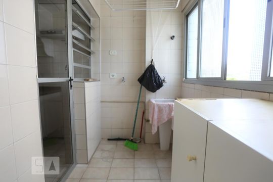 Área de Serviço de apartamento para alugar com 3 quartos, 70m² em Jardim Ester, São Paulo