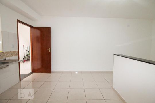 Kitnet/Studio para alugar com 1 quarto, 28m² em Vila Medeiros, São Paulo