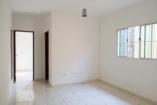 Casa para alugar com 1 quarto, 35m² em Vila Amélia, São Paulo