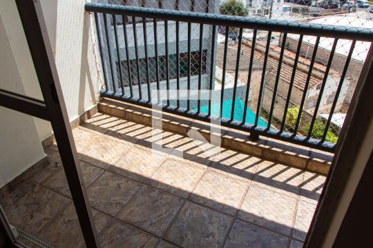 SACADA de apartamento para alugar com 1 quarto, 50m² em Vila Jequitibás, Campinas