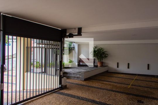 HALL DE ENTRADA de apartamento para alugar com 1 quarto, 50m² em Vila Jequitibás, Campinas