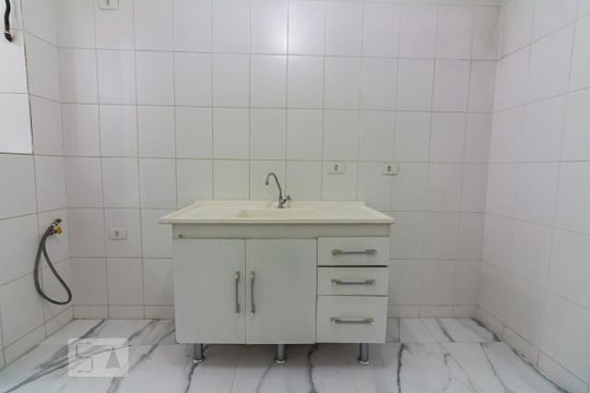 Cozinha de apartamento à venda com 2 quartos, 54m² em São Pedro, Osasco