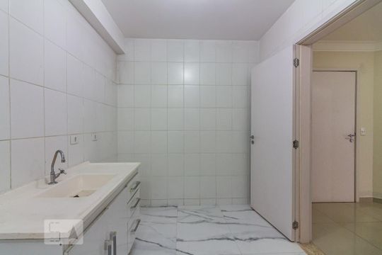 Cozinha de apartamento à venda com 2 quartos, 54m² em São Pedro, Osasco