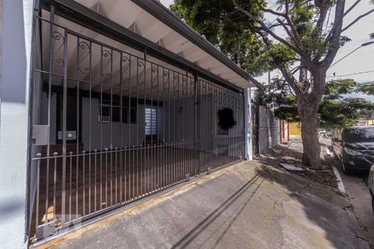 Fachada de casa à venda com 2 quartos, 248m² em Vila Nova Manchester, São Paulo