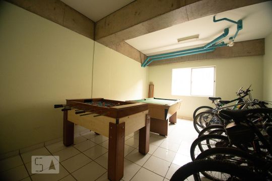 SALA DE JOGOS de apartamento para alugar com 3 quartos, 91m² em Vila Santana, Campinas
