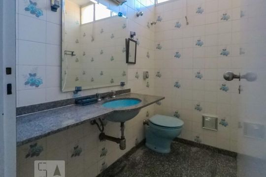 Casa para alugar com 3 quartos, 280m² em Vila Mariana, São Paulo