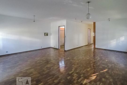 Casa para alugar com 3 quartos, 280m² em Vila Mariana, São Paulo