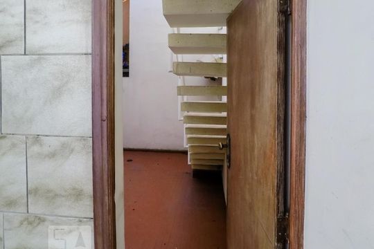Casa para alugar com 3 quartos, 280m² em Vila Mariana, São Paulo