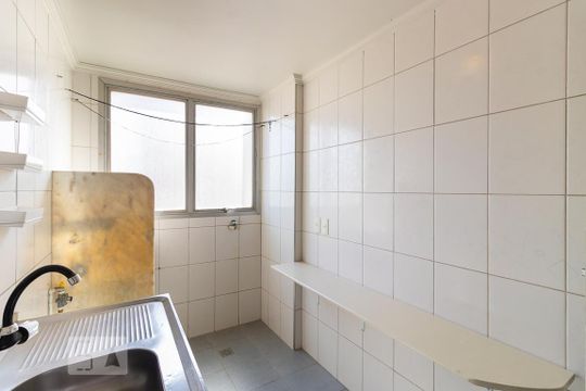 Cozinha de kitnet/studio para alugar com 1 quarto, 31m² em Botafogo, Campinas