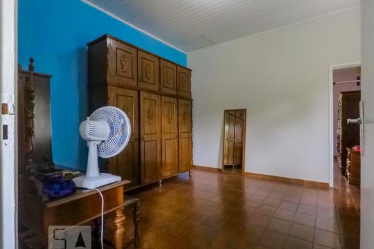 Quarto 1 de casa à venda com 2 quartos, 492m² em Vila Monumento, São Paulo