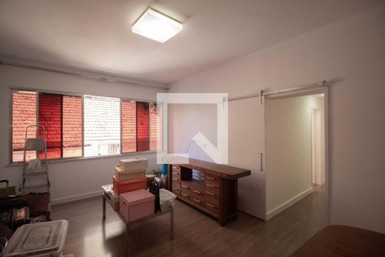 Sala de apartamento para alugar com 3 quartos, 88m² em Botafogo, Rio de Janeiro