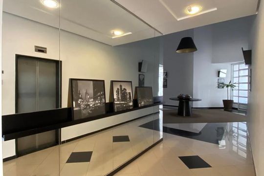 Área Comum do Prédio de apartamento à venda com 2 quartos, 80m² em Vila Nova Conceição, São Paulo