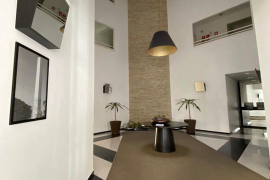 Área Comum do Prédio de apartamento à venda com 2 quartos, 80m² em Vila Nova Conceição, São Paulo