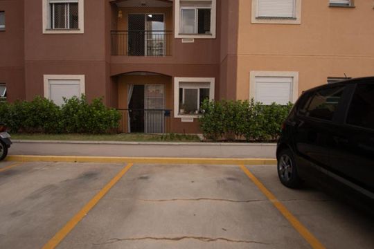 GARAGEM de apartamento para alugar com 2 quartos, 56m² em Vila Satúrnia, Campinas