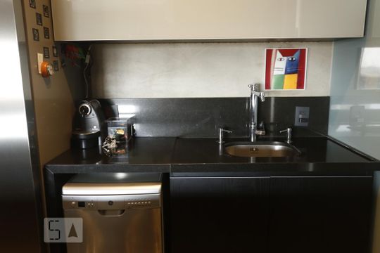 Cozinha de kitnet/studio à venda com 1 quarto, 45m² em Santa Cecília, São Paulo