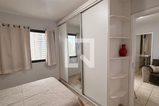 Suíte de apartamento para alugar com 2 quartos, 63m² em Setor Bela Vista, Goiânia