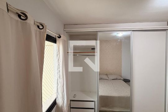 Suíte de apartamento para alugar com 2 quartos, 63m² em Setor Bela Vista, Goiânia
