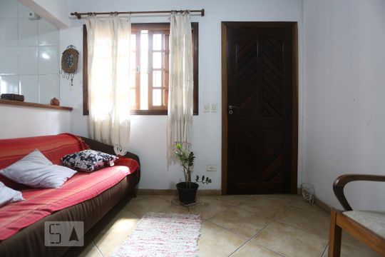 Sala de casa para alugar com 2 quartos, 110m² em Jardim Trussardi, São Paulo