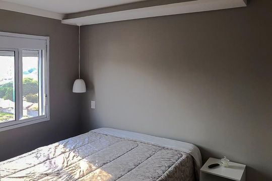 Quarto de apartamento à venda com 2 quartos, 57m² em Vila Satúrnia, Campinas