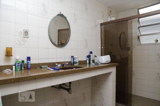 banheiro 1 de casa à venda com 3 quartos, 279m² em Vila Isabel, Rio de Janeiro