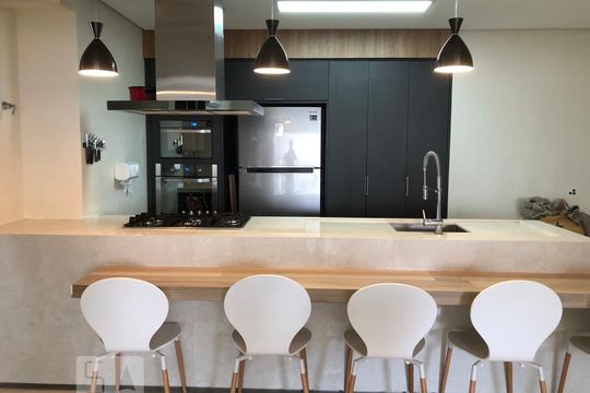 Cozinha de apartamento à venda com 3 quartos, 180m² em Vila Monte Alegre, São Paulo