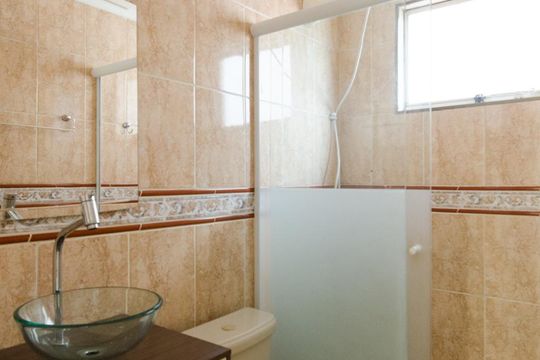 Banheiro de apartamento à venda com 2 quartos, 62m² em Nova Petrópolis, São Bernardo do Campo