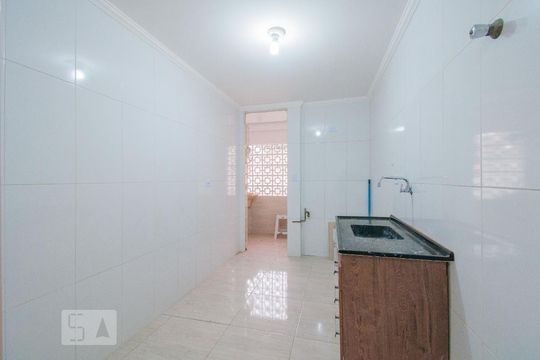 Cozinha de apartamento para alugar com 2 quartos, 80m² em Cambuci, São Paulo