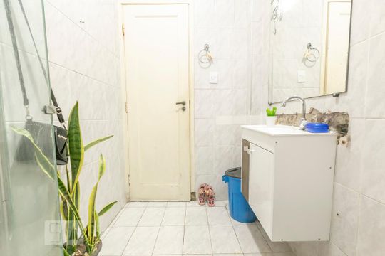 Banheiro de apartamento à venda com 1 quarto, 42m² em Campos Elíseos, São Paulo
