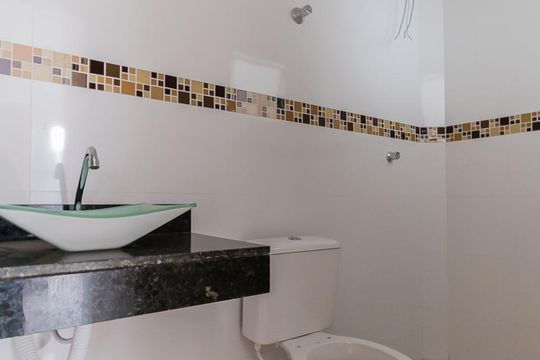 Banheiro de apartamento à venda com 2 quartos, 37m² em Penha de França, São Paulo