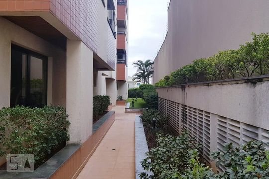 Área comum de apartamento à venda com 3 quartos, 100m² em Vila Pereira Barreto, São Paulo