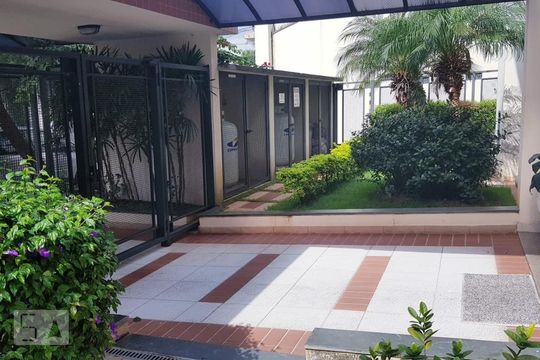 Área comum de apartamento à venda com 3 quartos, 100m² em Vila Pereira Barreto, São Paulo