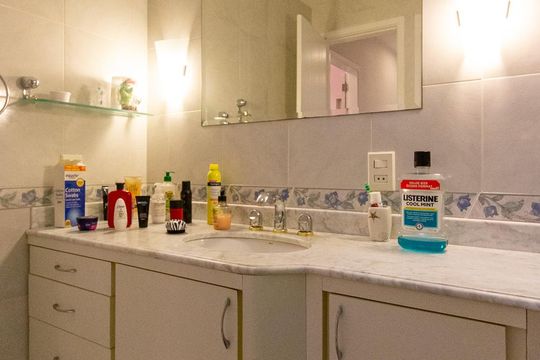 Banheiro de apartamento à venda com 1 quarto, 79m² em Botafogo, Rio de Janeiro