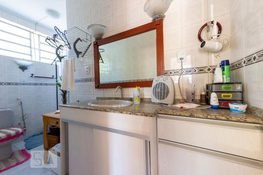 Apartamento para alugar com 2 quartos, 60m² em Menino Deus, Porto Alegre