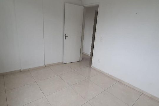 Quarto 2 de apartamento para alugar com 2 quartos, 76m² em Santa Rosa, Niterói