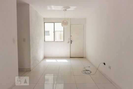 Sala de apartamento à venda com 2 quartos, 50m² em Jardim Jaqueline, São Paulo