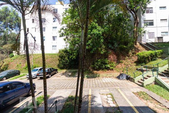 Vista  de apartamento à venda com 2 quartos, 50m² em Jardim Jaqueline, São Paulo