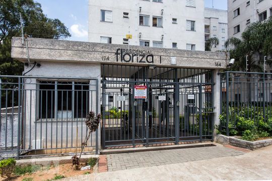 Fachada de apartamento para alugar com 2 quartos, 48m² em Jardim Vila Formosa, São Paulo