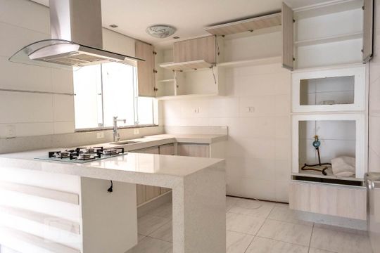 Cozinha de casa à venda com 3 quartos, 120m² em Vila Alpina, São Paulo
