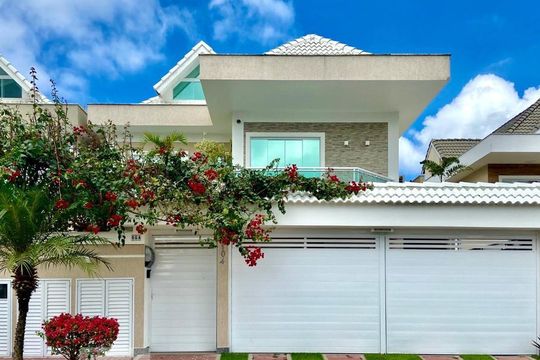 Casa de Condomínio à venda com 4 quartos, 243m² em Vargem Grande, Rio de Janeiro