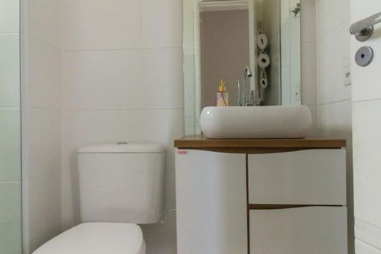 Banheiro de apartamento à venda com 2 quartos, 45m² em Jardim Íris, São Paulo