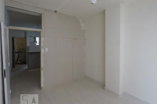 Apartamento à venda com 1 quarto, 33m² em Sé, São Paulo