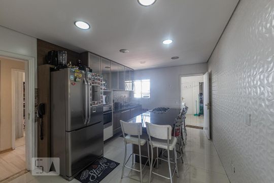 Cozinha de apartamento à venda com 3 quartos, 188m² em Tatuapé, São Paulo