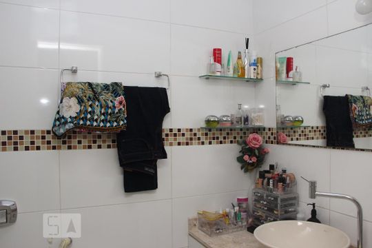 banheiro 1 de apartamento à venda com 2 quartos, 78m² em Maracanã, Rio de Janeiro