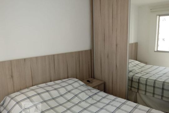 Quarto 1 de apartamento para alugar com 2 quartos, 48m² em Planalto, São Bernardo do Campo