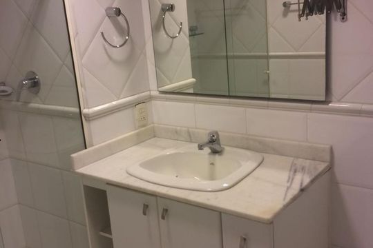 Banheiro da Suíte de apartamento para alugar com 3 quartos, 125m² em Tijuca, Rio de Janeiro