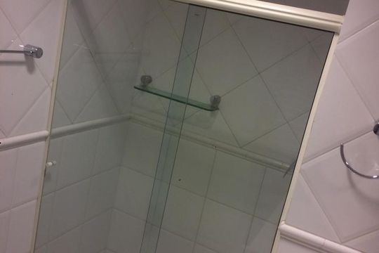 Banheiro da Suíte de apartamento para alugar com 3 quartos, 125m² em Tijuca, Rio de Janeiro
