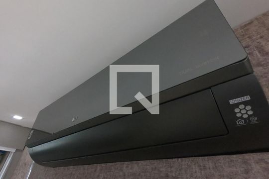 Quarto de apartamento à venda com 1 quarto, 35m² em Real Parque, São Paulo