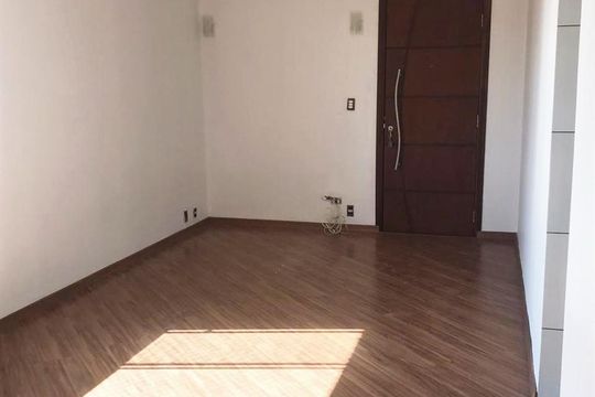 Sala de apartamento à venda com 3 quartos, 61m² em Jardim Íris, São Paulo