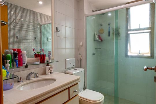 Banheiro da Suíte de apartamento à venda com 1 quarto, 58m² em Ingá, Niterói